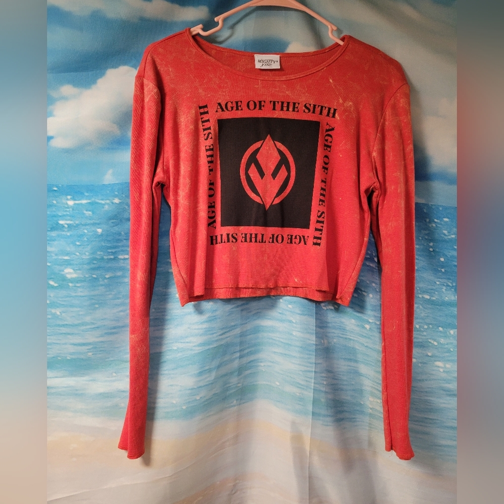 Mighty Fine NWOT Star Wars Age of the Sith Long Sleeve Crop Tshirt Size Medium